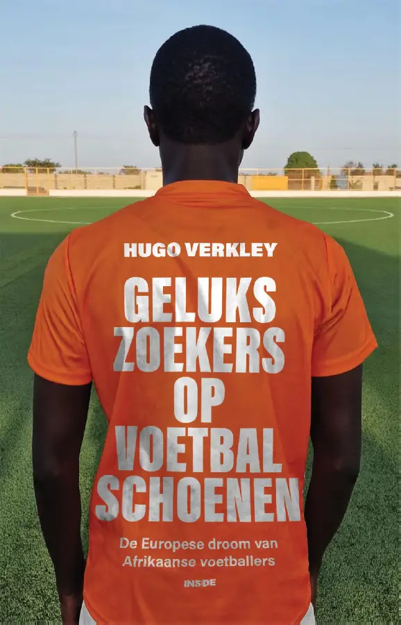 Gelukszoekers op voetbalschoenen